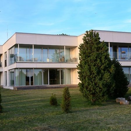 Liiva Seaside Apartment Haapsalu Bagian luar foto