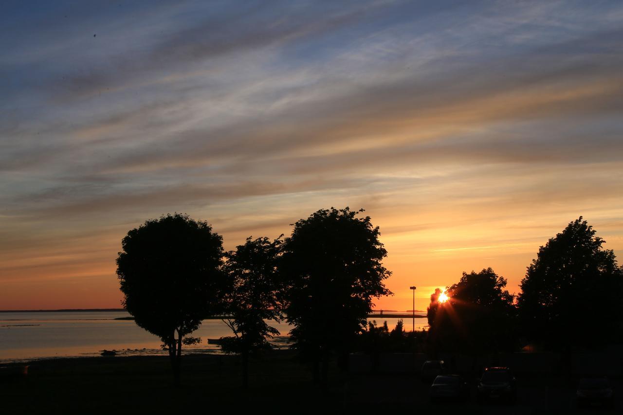 Liiva Seaside Apartment Haapsalu Bagian luar foto